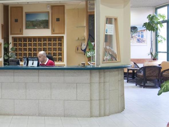 Hi - Pkiin Hostel Buqei'a 外观 照片